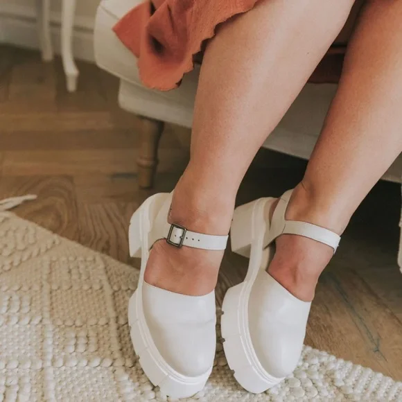 Free People Milan Mary Janes Dune - Picture 2 of 10